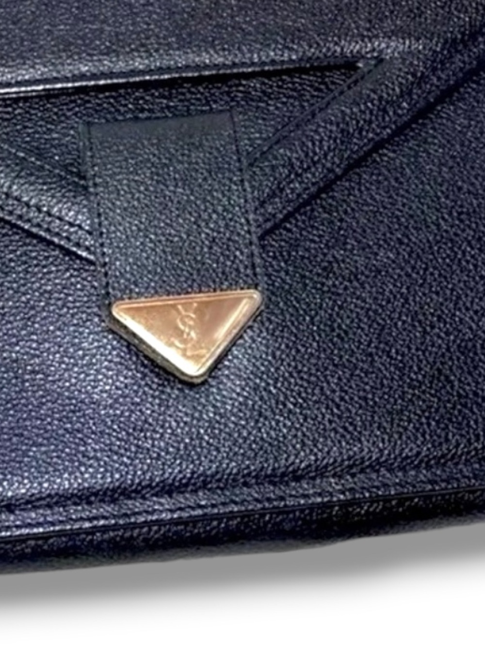 AUTH YSL Yves tSaint Laurent black caviar leather clutch Bag cut out gold logo - Picture 3 of 8
